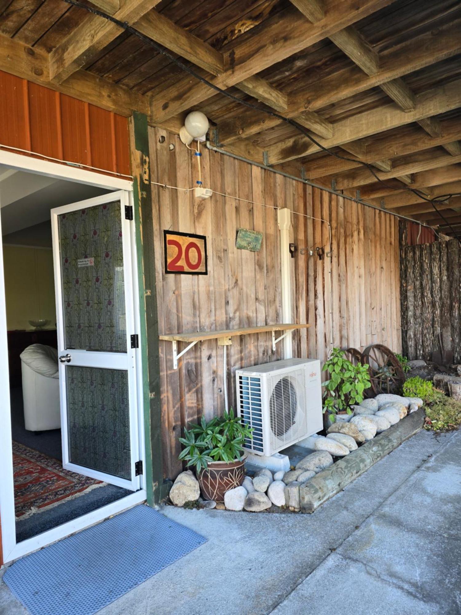 Villa The Redbarn Turangi Exterior foto